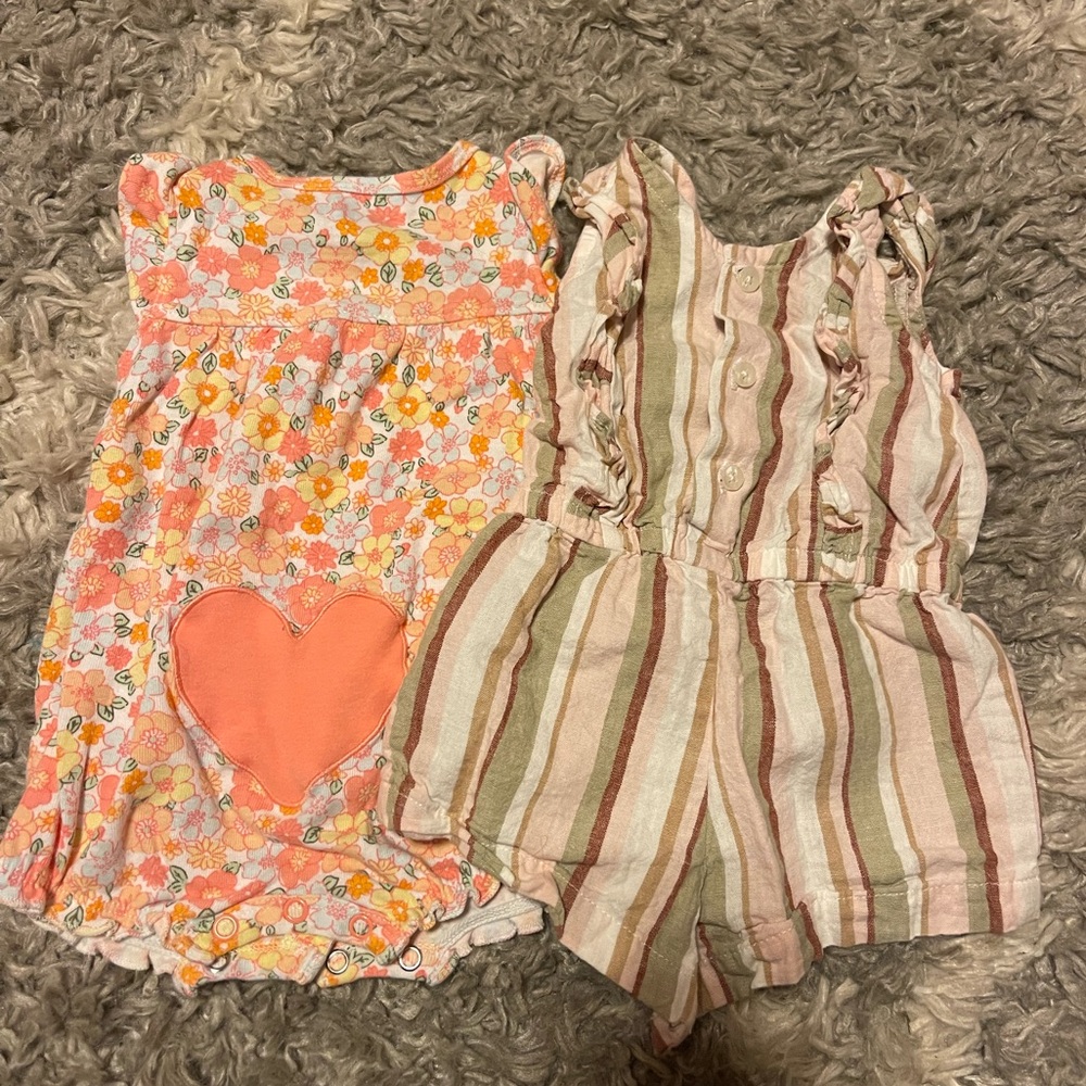 Carters - Rompers